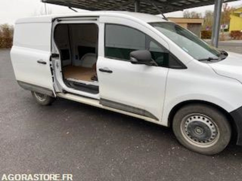 KANGOO VAN E-TECH - 2023 - 13000KMs - Furgão compacto, Carrinha elétrica: foto 2 KANGOO VAN E-TECH - 2023 - 13000KMs - Furgão compacto, Carrinha elétrica: foto 2