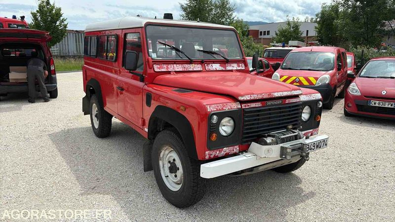 LAND ROVER DÉFENDER 130 113 979 Kms - 2000 - 5949 WQ 74 - SUV: foto 2 LAND ROVER DÉFENDER 130 113 979 Kms - 2000 - 5949 WQ 74 - SUV: foto 2