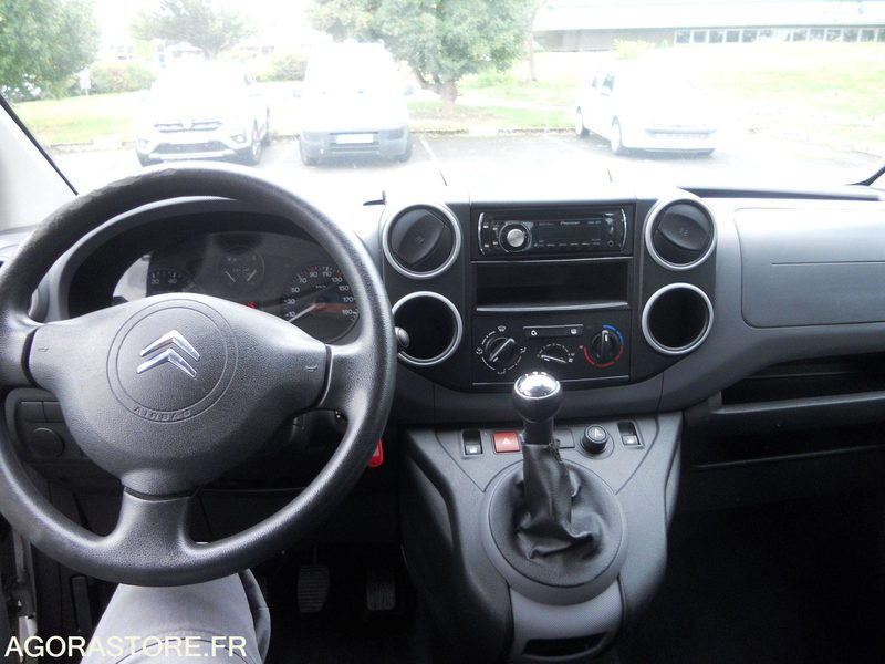 LOT 4 SLT - CITROEN BERLINGO - Automóvel: foto 4 LOT 4 SLT - CITROEN BERLINGO - Automóvel: foto 4