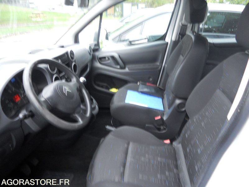 LOT 4 SLT - CITROEN BERLINGO - Automóvel: foto 5 LOT 4 SLT - CITROEN BERLINGO - Automóvel: foto 5