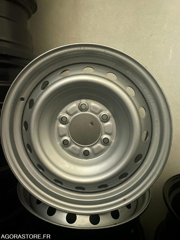 LOT DE 56 JANTES TOLE POUR FORD RANGER 17 POUCES R1-1974 - Ferramenta/ Equipamento: foto 1 LOT DE 56 JANTES TOLE POUR FORD RANGER 17 POUCES R1-1974 - Ferramenta/ Equipamento: foto 1