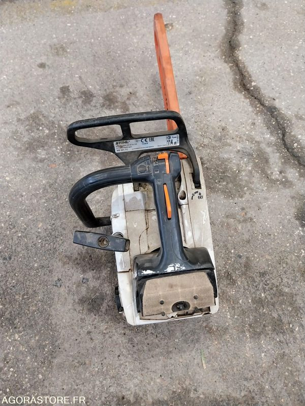LOT de 3 tronçonneuses STIHL / - Equipamentos para jardinagem: foto 1 LOT de 3 tronçonneuses STIHL / - Equipamentos para jardinagem: foto 1