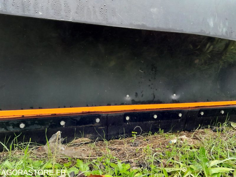 Lame de déneigement Arvel - Equipamentos para jardinagem: foto 3 Lame de déneigement Arvel - Equipamentos para jardinagem: foto 3