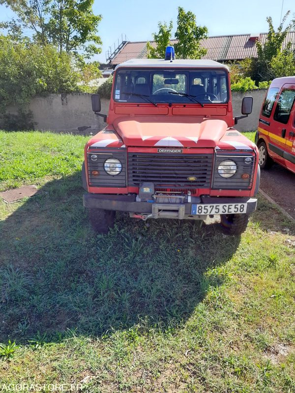 Land Rover Defender - 2005 - 120713kms - 8575SE58 - SUV: foto 1 Land Rover Defender - 2005 - 120713kms - 8575SE58 - SUV: foto 1