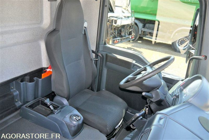 MAN TGL 7.150 ANNEE 2011- 7.5T - 385 000 KMS - Camião furgão: foto 5 MAN TGL 7.150 ANNEE 2011- 7.5T - 385 000 KMS - Camião furgão: foto 5