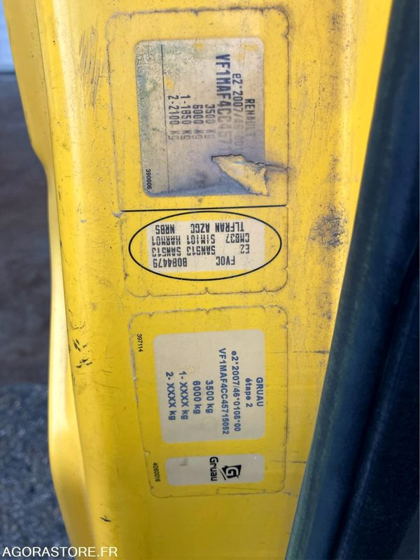 MASTER L2H2 3T5 DCI 125 - 2011 / 237983 KM(P1509060) - Furgão: foto 4 MASTER L2H2 3T5 DCI 125 - 2011 / 237983 KM(P1509060) - Furgão: foto 4