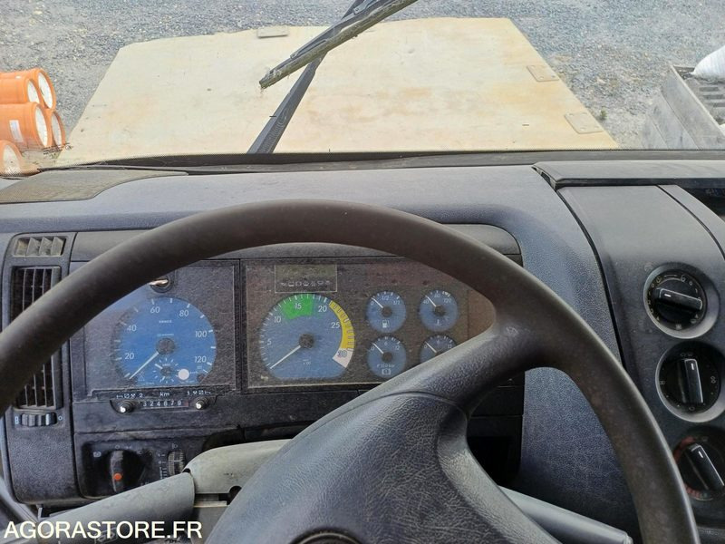 MERCEDES - ATEGO 815 - 2000 / 324 679 KM - DA177XB - Camião basculante: foto 3 MERCEDES - ATEGO 815 - 2000 / 324 679 KM - DA177XB - Camião basculante: foto 3