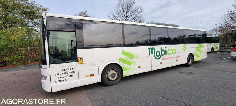 MERCEDES INTOURO N°093147 - Autocarro escolar: foto 3 MERCEDES INTOURO N°093147 - Autocarro escolar: foto 3