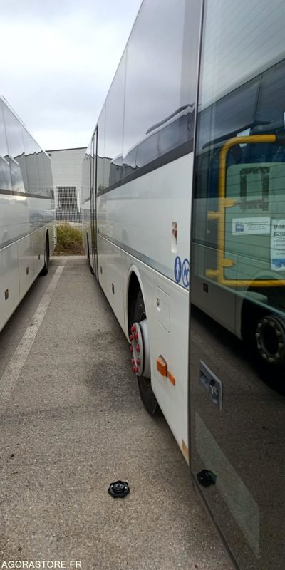 MERCEDES INTOURO N°093300 - Autocarro escolar: foto 2 MERCEDES INTOURO N°093300 - Autocarro escolar: foto 2