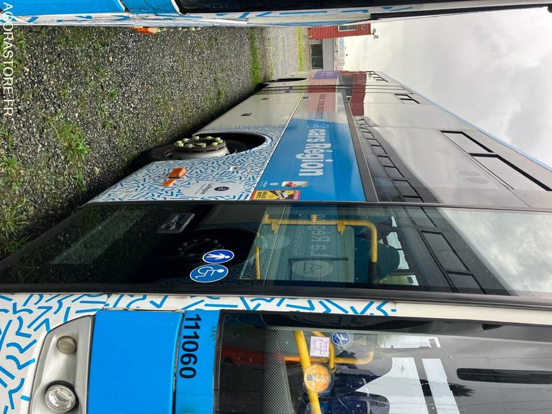 MERCEDES INTOURO N°111060 - Minibus, Furgão de passageiros: foto 2 MERCEDES INTOURO N°111060 - Minibus, Furgão de passageiros: foto 2