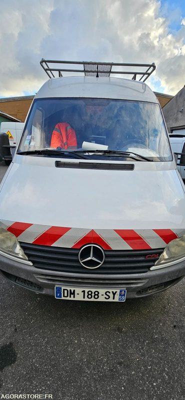 MERCEDES SPRINT 208 DM188SY - Furgão: foto 4 MERCEDES SPRINT 208 DM188SY - Furgão: foto 4