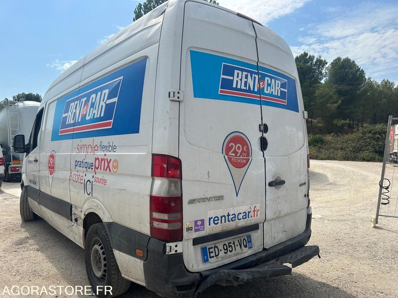 MERCEDES - SPRINTER 314 - 2016 / 249000 KM - Furgão: foto 4 MERCEDES - SPRINTER 314 - 2016 / 249000 KM - Furgão: foto 4