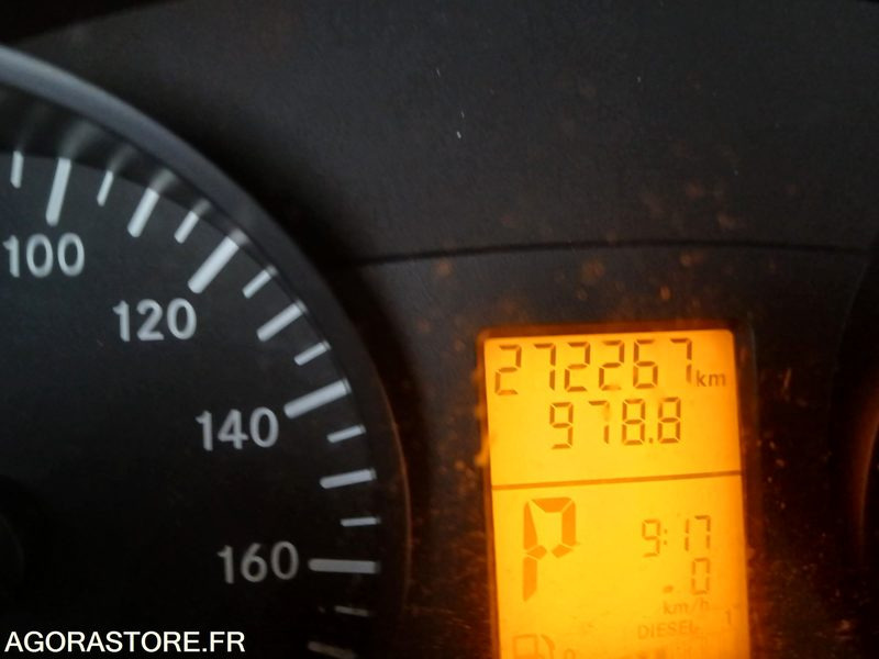 MERCEDES SPRINTER ANNEE 2014 - Carrinha basculante: foto 4 MERCEDES SPRINTER ANNEE 2014 - Carrinha basculante: foto 4