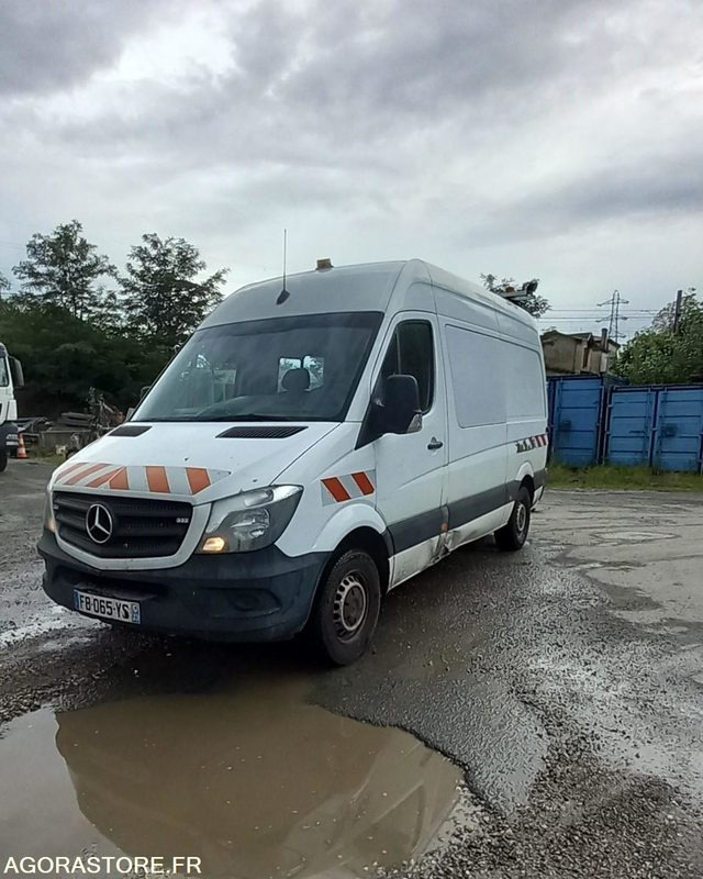 MERCEDES SPRINTER diesel - Année 2018 - 349.100km - Furgão: foto 2 MERCEDES SPRINTER diesel - Année 2018 - 349.100km - Furgão: foto 2