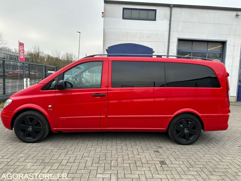 MERCEDES VITO 120 CDI - 2010 - Minibus, Furgão de passageiros: foto 2 MERCEDES VITO 120 CDI - 2010 - Minibus, Furgão de passageiros: foto 2