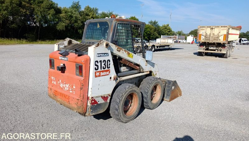 MINI CHARGEUR BOBCAT S130 - 2012 - 4758H - Pá carregadora: foto 3 MINI CHARGEUR BOBCAT S130 - 2012 - 4758H - Pá carregadora: foto 3