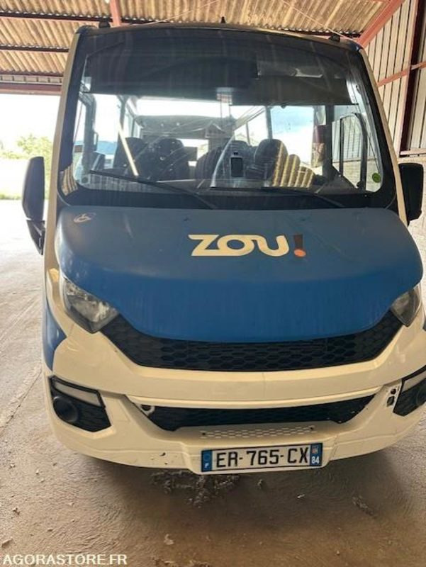 MINICARS IVECO BUS DAILY TOURYS 25397 MEC 2017 KM 239000 ER-765-CX - Minibus, Furgão de passageiros: foto 1 MINICARS IVECO BUS DAILY TOURYS 25397 MEC 2017 KM 239000 ER-765-CX - Minibus, Furgão de passageiros: foto 1