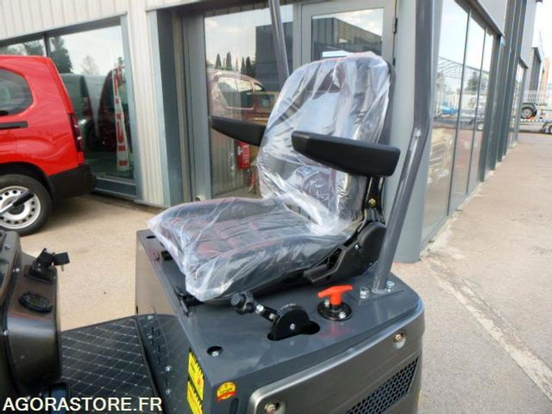 Escavadeira MINIPELLE YCW 1T5 EURO5 -2025 - NEUF: foto 8