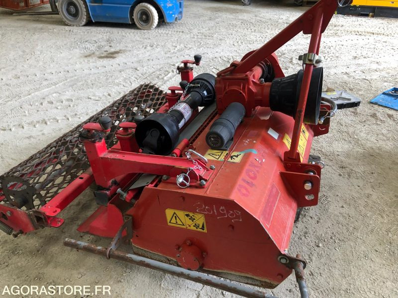 Enfouisseur de pierres DAIRON RD100NIV pour micro tracteur 22-35CV - Máquina agrícola: foto 3 Enfouisseur de pierres DAIRON RD100NIV pour micro tracteur 22-35CV - Máquina agrícola: foto 3