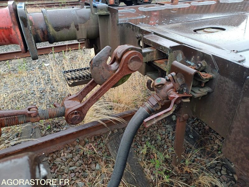 Máquina de outro Wagon plat intermodal type Sggnss – modèle 6432B0-4, 72 pieds - 2004 (ref 1496): foto 11 Máquina de outro Wagon plat intermodal type Sggnss – modèle 6432B0-4, 72 pieds - 2004 (ref 1496): foto 11