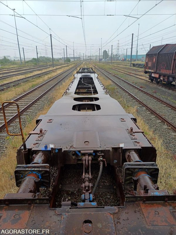 Wagon plat intermodal type Sggnss – modèle 6432B0-4, 72 pieds - 2004 (ref 1561) - Máquina de outro: foto 2 Wagon plat intermodal type Sggnss – modèle 6432B0-4, 72 pieds - 2004 (ref 1561) - Máquina de outro: foto 2
