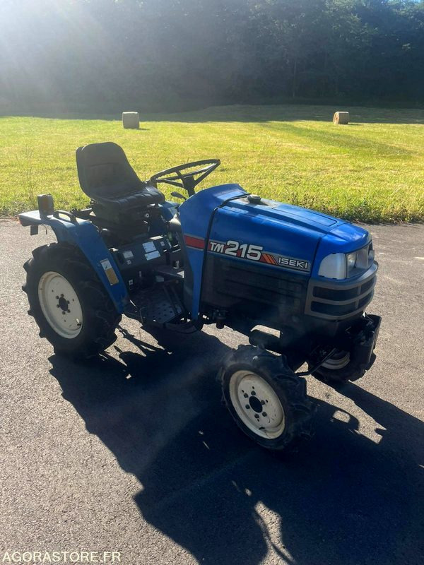Micro tracteur iseki TM215 4X4 - Trator: foto 3 Micro tracteur iseki TM215 4X4 - Trator: foto 3