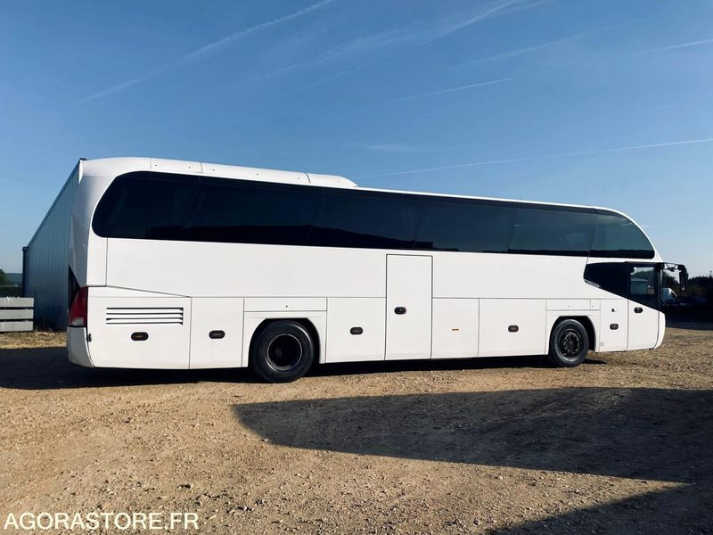 NEOPLAN CITRYLINER / 565990 KMS / 2012 - Autocarro: foto 3 NEOPLAN CITRYLINER / 565990 KMS / 2012 - Autocarro: foto 3