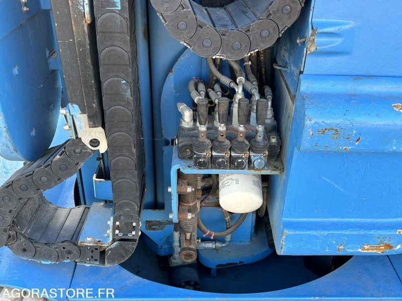 Nacelle TOUCAN ATN 1000R mât vertical Electrique 10 m - Plataforma aérea: foto 4 Nacelle TOUCAN ATN 1000R mât vertical Electrique 10 m - Plataforma aérea: foto 4