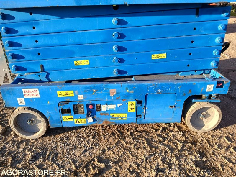 Nacelle ciseaux électrique 14M Genie GS 4047 - Plataforma aérea: foto 5 Nacelle ciseaux électrique 14M Genie GS 4047 - Plataforma aérea: foto 5