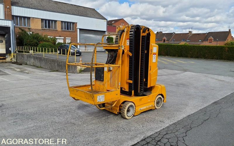 Nacelle électrique Toucan mat Vertical JLG 1100 A - Plataforma aérea: foto 1 Nacelle électrique Toucan mat Vertical JLG 1100 A - Plataforma aérea: foto 1