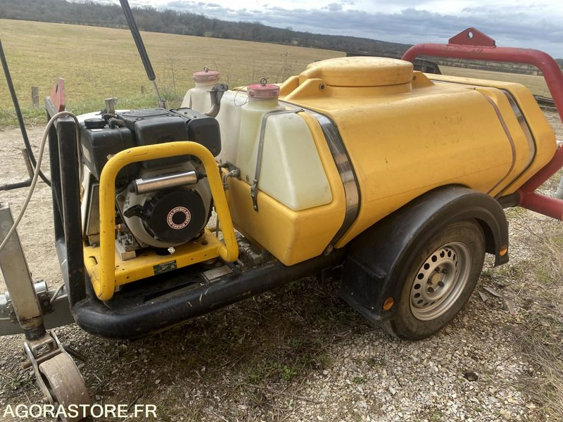 Nettoyeur haute-pression Diesel sur remorque BRENDON BB1000 - Lavadora de alta pressão: foto 3 Nettoyeur haute-pression Diesel sur remorque BRENDON BB1000 - Lavadora de alta pressão: foto 3
