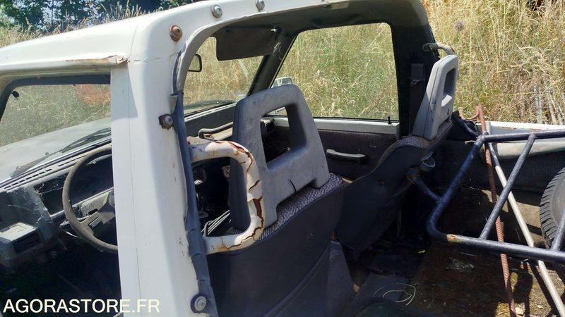 Nissan Ky260 patrol -1990 - 193117km - SUV: foto 5 Nissan Ky260 patrol -1990 - 193117km - SUV: foto 5