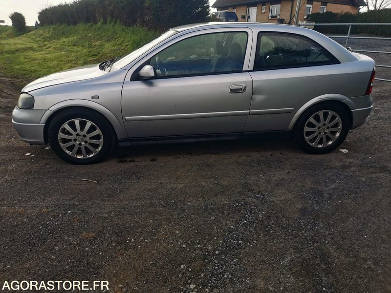 OPEL ASTRA - Automóvel: foto 2 OPEL ASTRA - Automóvel: foto 2