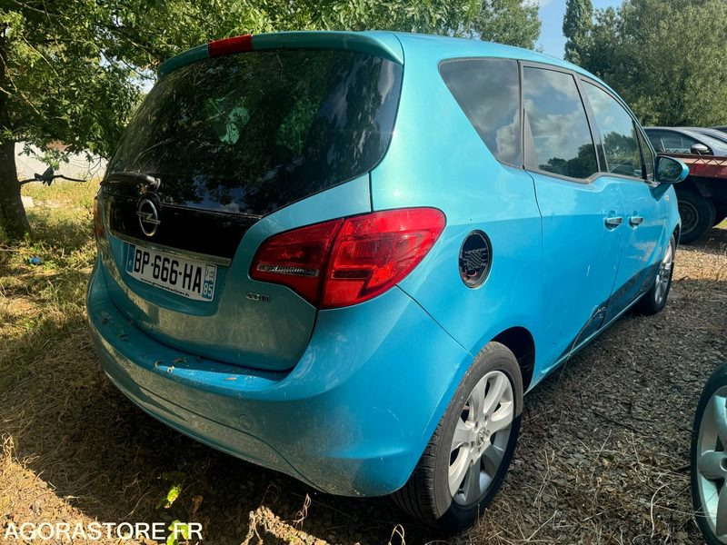 OPEL MERIVA 1.7 CDTI 110 CV - Automóvel: foto 3 OPEL MERIVA 1.7 CDTI 110 CV - Automóvel: foto 3