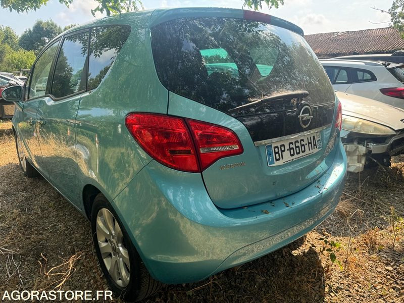 OPEL MERIVA 1.7 CDTI 110 CV - Automóvel: foto 2 OPEL MERIVA 1.7 CDTI 110 CV - Automóvel: foto 2