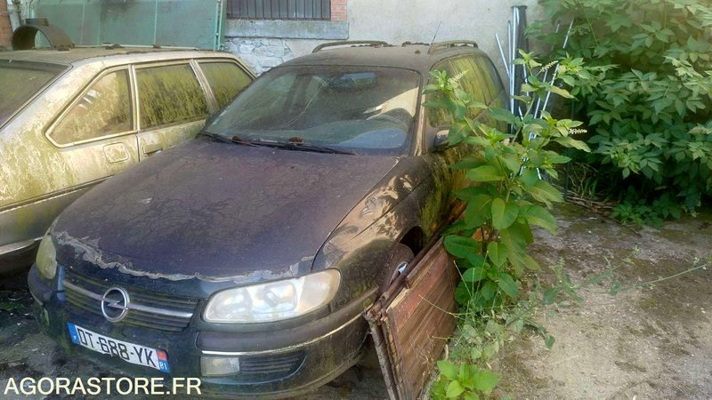 OPEL OMÉGA BREAK - 1996 - Carrinha: foto 2 OPEL OMÉGA BREAK - 1996 - Carrinha: foto 2