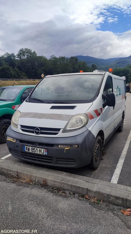 OPEL Vivaro - Furgão: foto 1 OPEL Vivaro - Furgão: foto 1