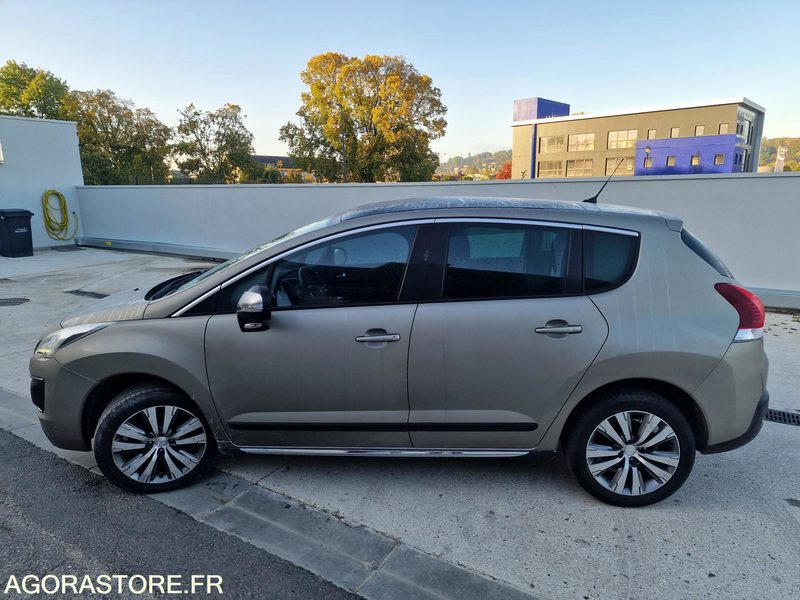 PEUGEOT 3008 - Automóvel: foto 3 PEUGEOT 3008 - Automóvel: foto 3