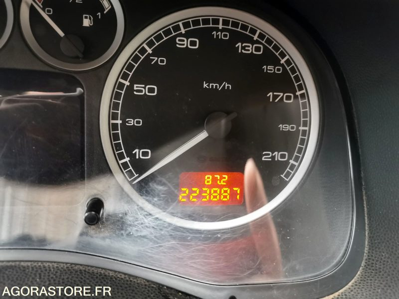 PEUGEOT 307 - Automóvel: foto 4 PEUGEOT 307 - Automóvel: foto 4