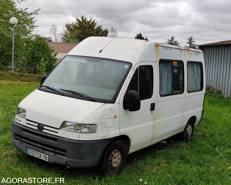 PEUGEOT BOXER - 2001 - 109391KM - Furgão: foto 3 PEUGEOT BOXER - 2001 - 109391KM - Furgão: foto 3