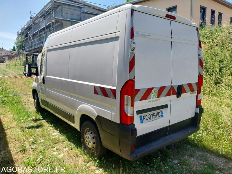 PEUGEOT BOXER FOURGON L2H2 110CH - Furgão: foto 4 PEUGEOT BOXER FOURGON L2H2 110CH - Furgão: foto 4