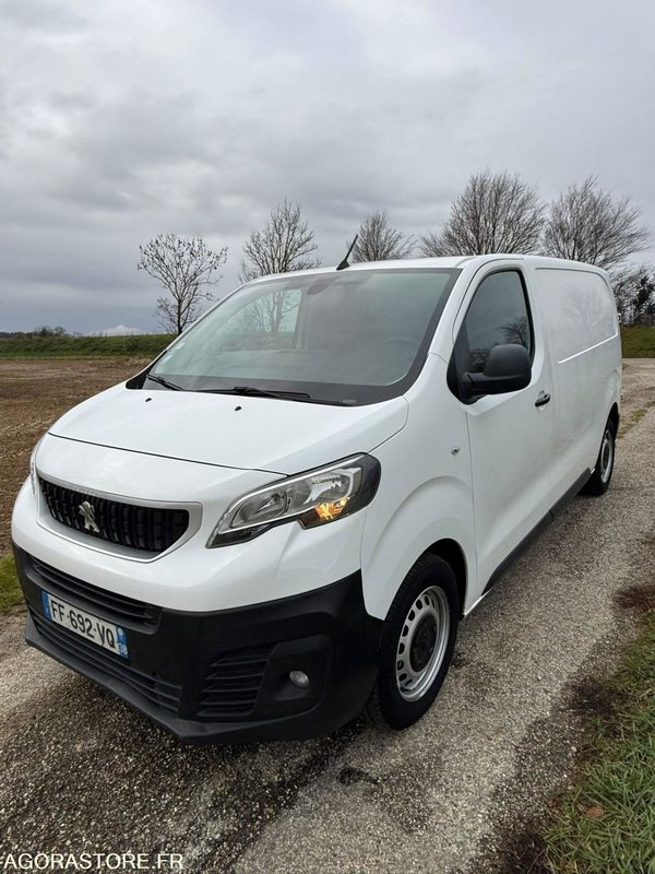 PEUGEOT EXPERT 2L HDI 122CH ANNÉE 2019 PREMIERE MAIN - Furgão compacto: foto 1 PEUGEOT EXPERT 2L HDI 122CH ANNÉE 2019 PREMIERE MAIN - Furgão compacto: foto 1