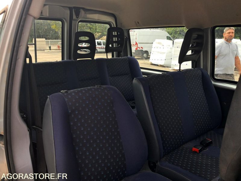PEUGEOT EXPERT COMBI 8 PLACES - Minibus, Furgão de passageiros: foto 5 PEUGEOT EXPERT COMBI 8 PLACES - Minibus, Furgão de passageiros: foto 5
