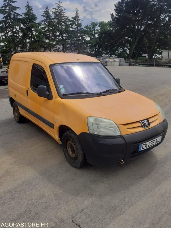 PEUGEOT PARTNER - 2005 / 360412KM (VCM11345) - Furgão compacto: foto 1 PEUGEOT PARTNER - 2005 / 360412KM (VCM11345) - Furgão compacto: foto 1
