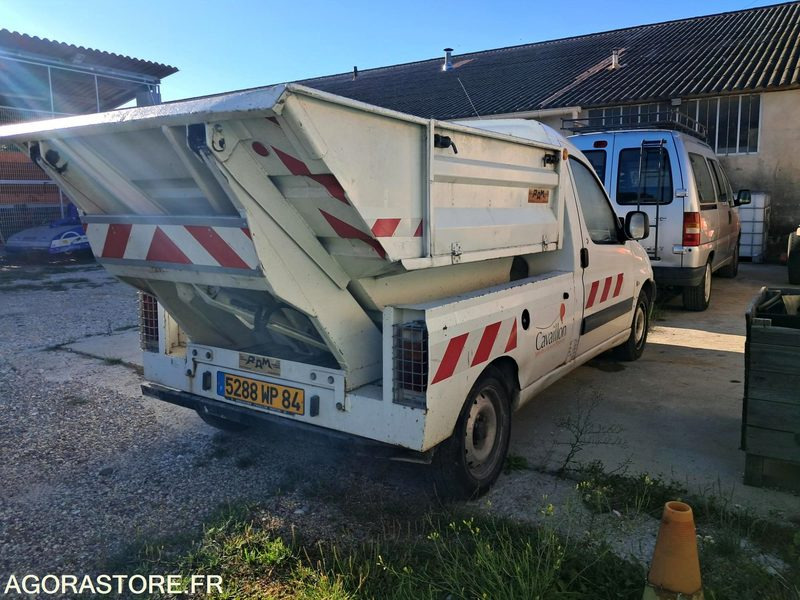 PEUGEOT PARTNER BENNE - Furgão compacto: foto 4 PEUGEOT PARTNER BENNE - Furgão compacto: foto 4