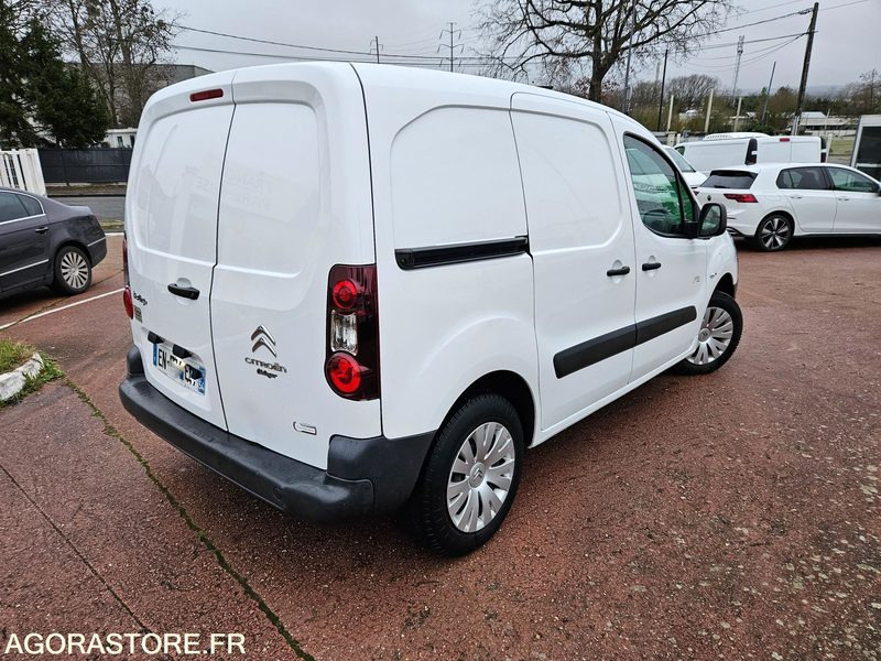 PEUGEOT PARTNER ÉLECTRIQUE 3 PLACES GPS CLIM - 2017 - 23300KMS - Furgão compacto, Carrinha elétrica: foto 2 PEUGEOT PARTNER ÉLECTRIQUE 3 PLACES GPS CLIM - 2017 - 23300KMS - Furgão compacto, Carrinha elétrica: foto 2