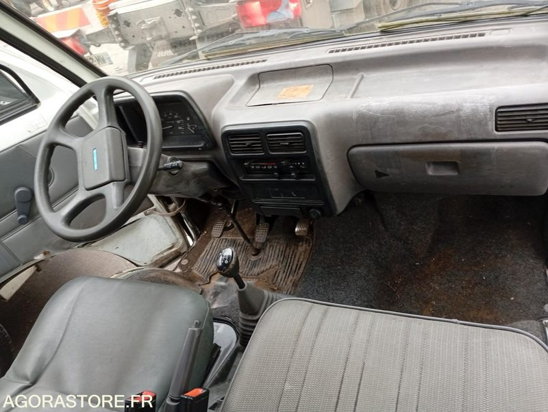 PIAGGIO - Carrinha basculante: foto 5 PIAGGIO - Carrinha basculante: foto 5