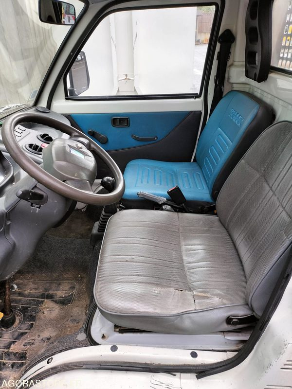 PIAGGIO PORTER - Carrinha basculante: foto 1 PIAGGIO PORTER - Carrinha basculante: foto 1