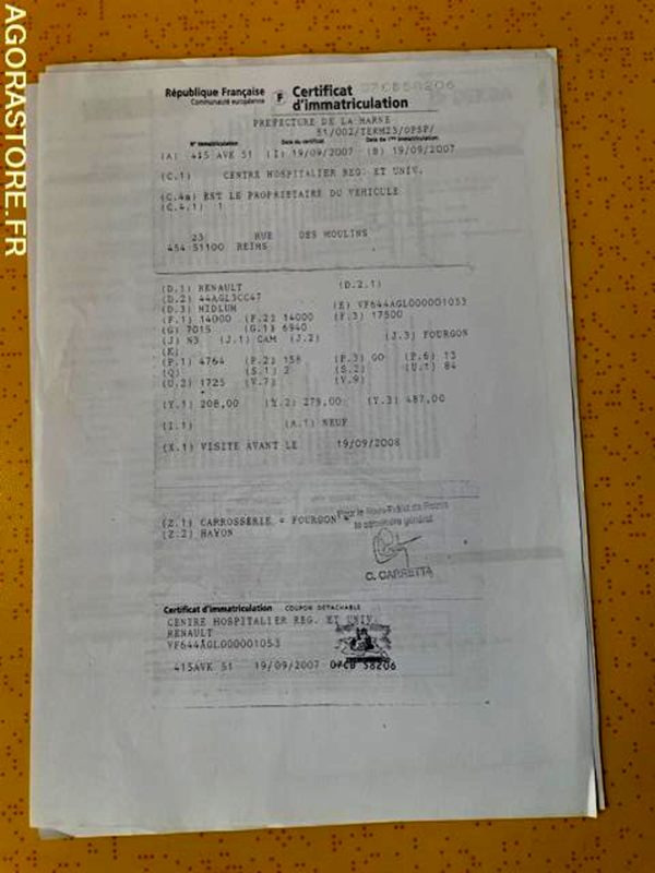 POID LOURD Renault MIDLUM - Camião furgão: foto 5 POID LOURD Renault MIDLUM - Camião furgão: foto 5