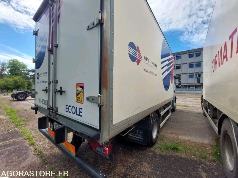 PORTEUR ROUTIER - MAN TGM-250 - ex Véhicule Ecole - Parc 3799 - Camião furgão: foto 3 PORTEUR ROUTIER - MAN TGM-250 - ex Véhicule Ecole - Parc 3799 - Camião furgão: foto 3